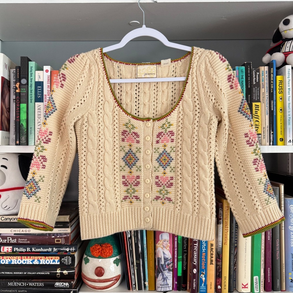 Guinevere Anthropologie Embroidered Cable Knit Cardigan Sweater Size S